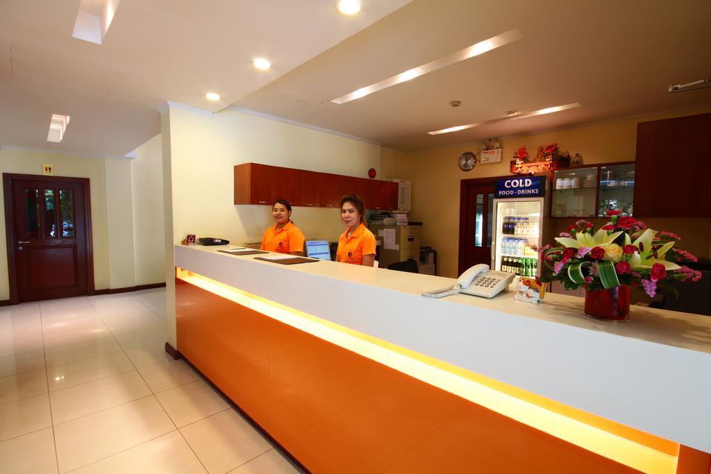 Calypzo Bangkok Hotell Exteriör bild