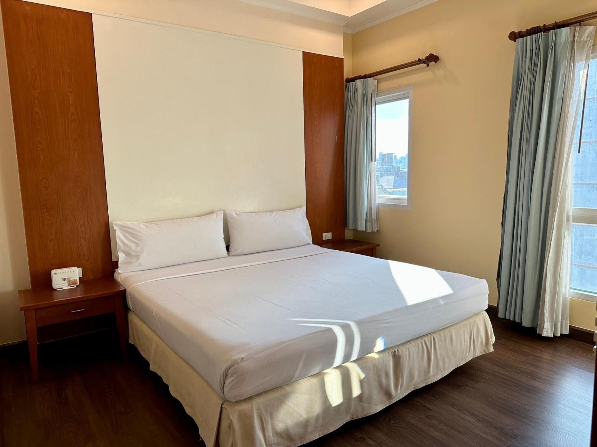 Calypzo Bangkok Hotell Exteriör bild