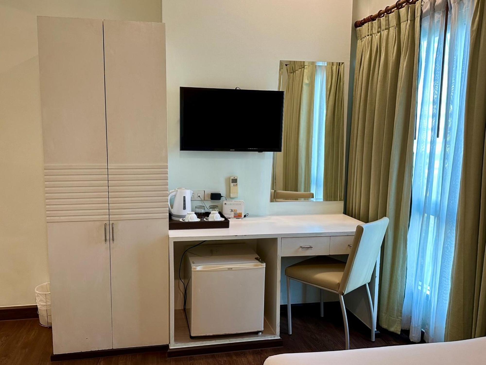 Calypzo Bangkok Hotell Exteriör bild
